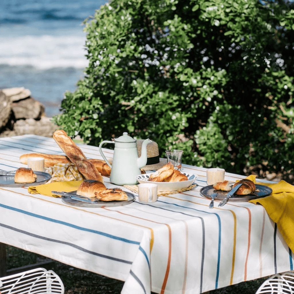 Basil Bangs Stain-Resistant Outdoor Tablecloth