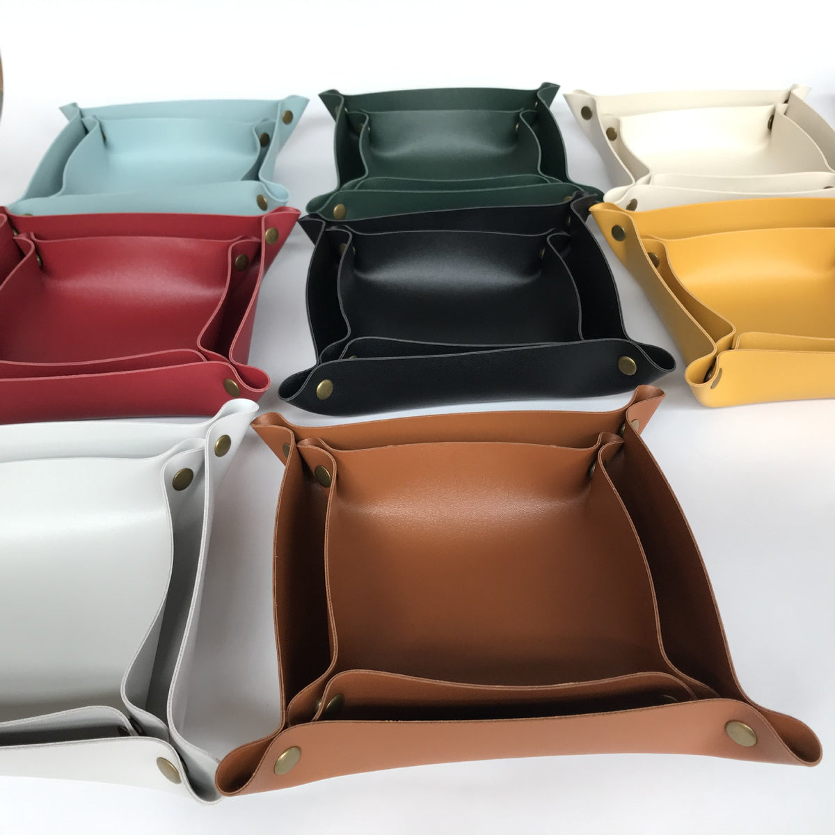 Folding faux-leather valet tray – view 2